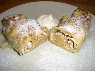 Apfel Maultaschen mit Wahlnüssen - Rezept