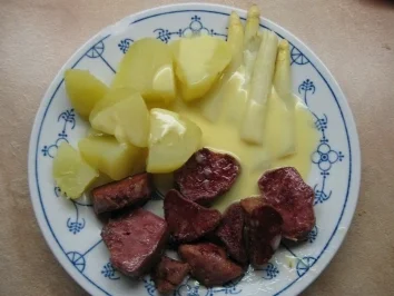 Zunge mit Spargel und Kartoffeln - Rezept