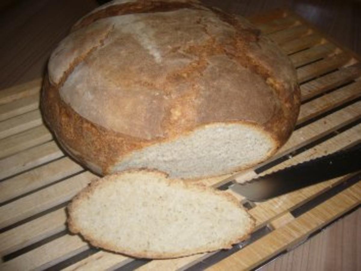 Brot --- Schwarzwälder Landbrot - Rezept