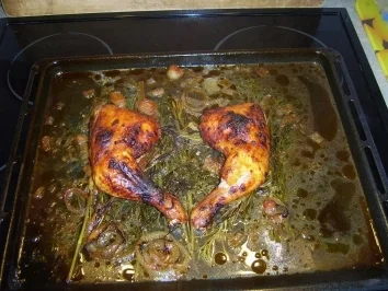 Hähnchenschenkel im Kräuterbett an Biersauce - Rezept - Bild Nr. 8