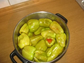 Gefüllte Paprika - Rezept - Bild Nr. 2