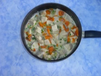 Rezept: Hähnchenbrustfilet in weißer Sauce Hähnchenbrustfilet in weißer Sauce - Rezept