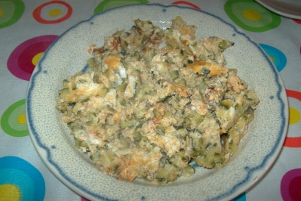 Zucchini mit Eiern - Kuhssa u beid - Rezept