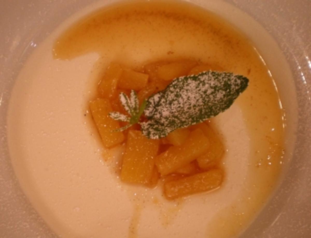 Vla von der Tonkabohne mit Ananas - Rezept