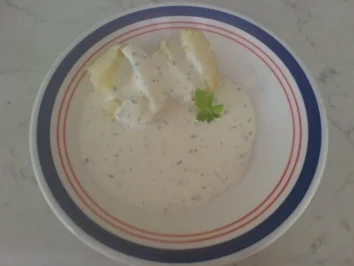 Folienkartoffeln mit Kräuter-Sauerrahm - Rezept