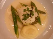 Zanderrolle auf Weißweinsoße - Rezept