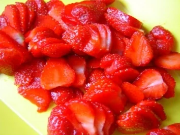 ERDBEER-MOUSSELINE - Rezept - Bild Nr. 5