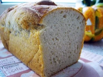 Milchbrot mit Dinkelvollkornmehl - Rezept