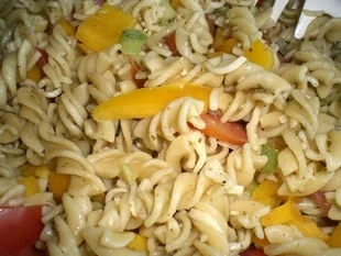 Rezept: NUDELSALAT Bild Nr. 2 NUDELSALAT - Rezept - Bild Nr. 2