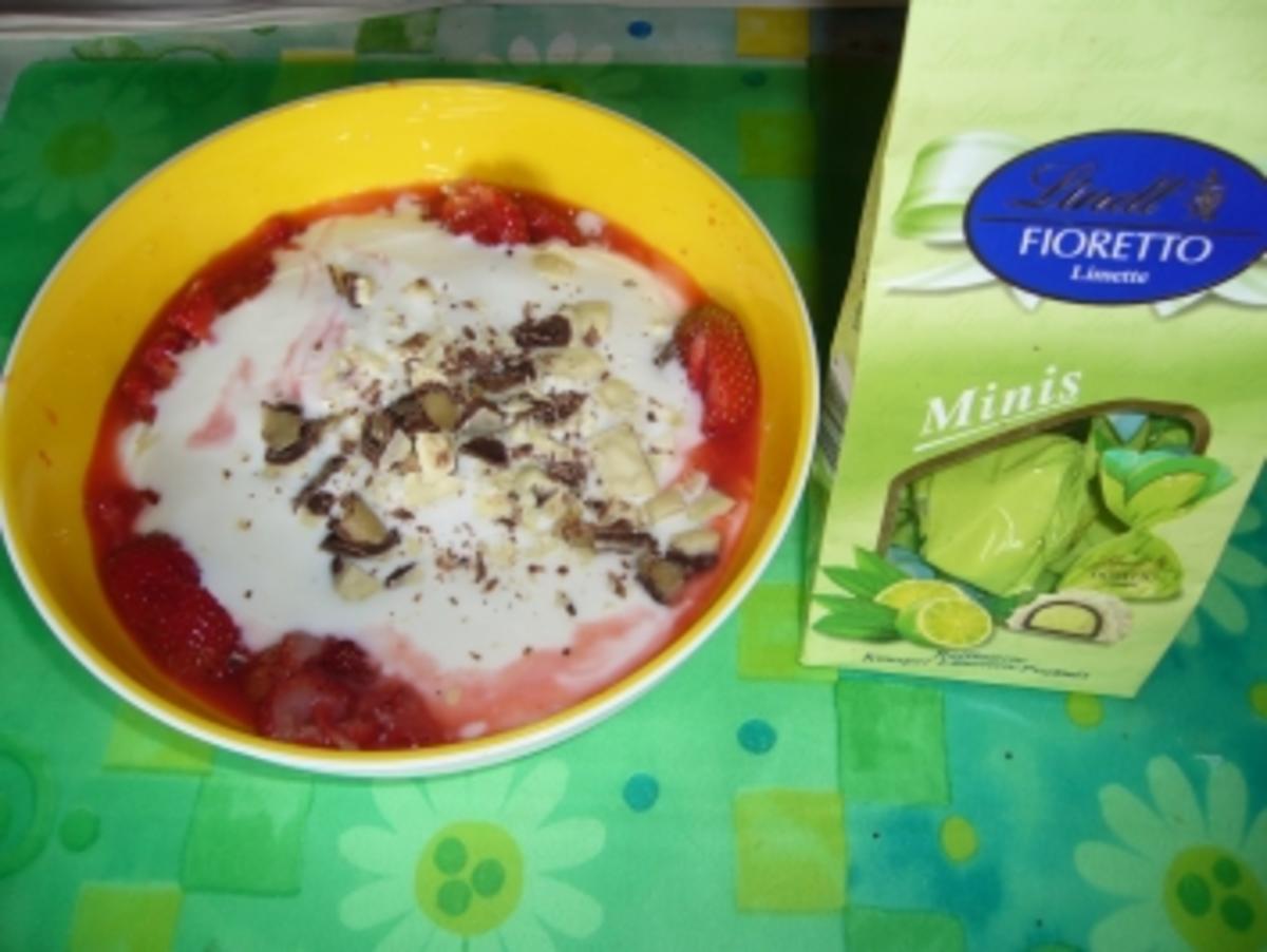 Dessert: Eigene Erdbeeren mit Joghurt und Fio-Lim - Rezept - Bild Nr. 2