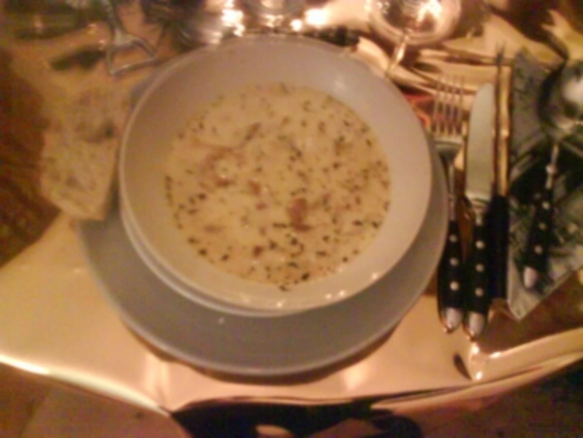 Suppe: Pfifferlingsuppe - Rezept