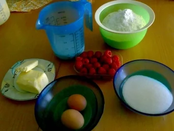 ** Kuchen & Co. ** Himbeer-Streuselkuchen vom Blech - Rezept - Bild Nr. 2