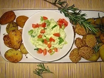 Ofenkartöffelchen mit Avocadodip - Rezept