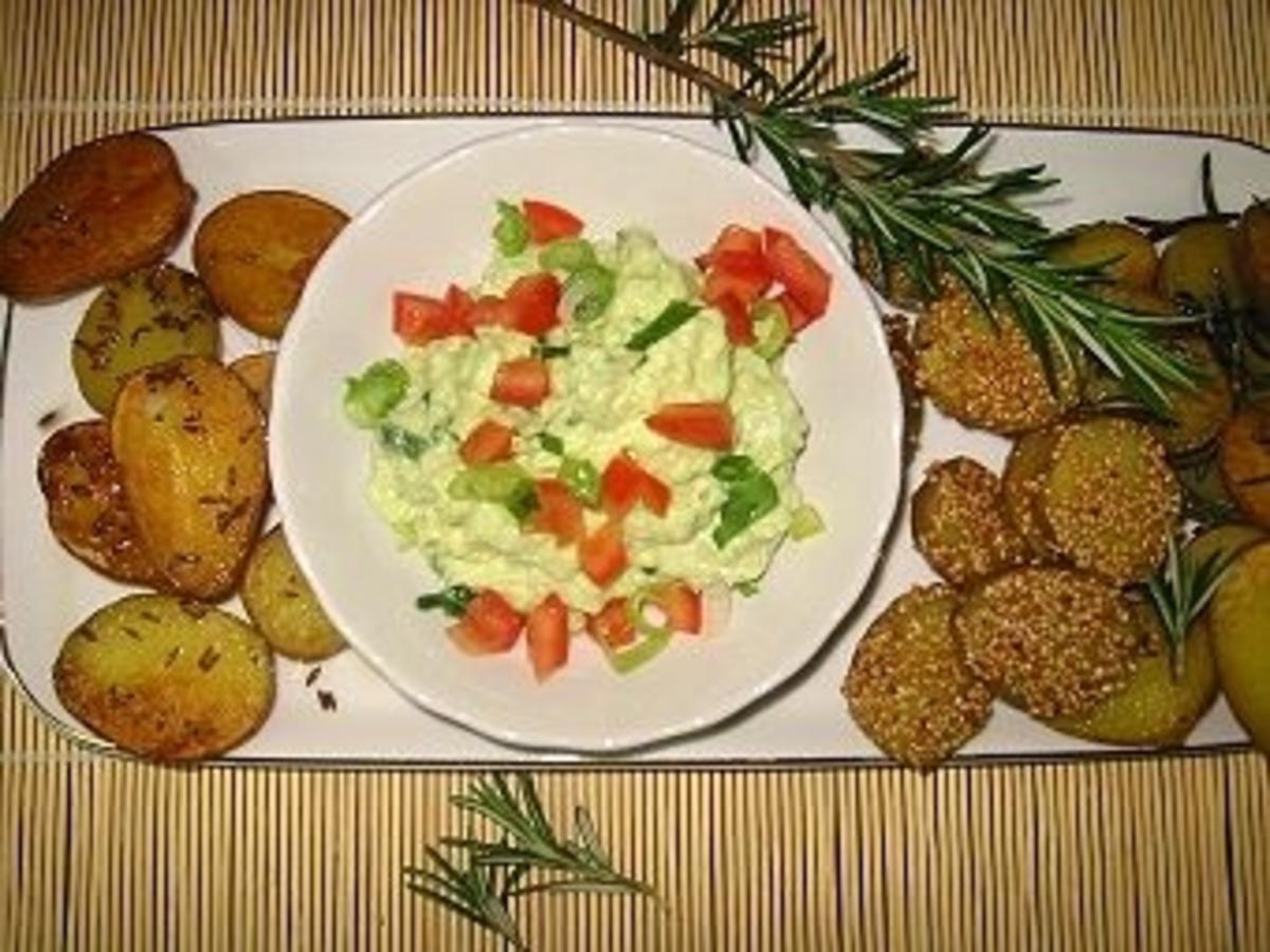 Ofenkartöffelchen mit Avocadodip - Rezept Von Einsendungen DieLene