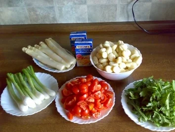 ** Spargelsaison ** Spargel - Gnocchi - Pfanne mit Rucola - Rezept - Bild Nr. 2