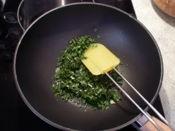 Nudeln mit Kräutern vom Balkon - Rezept - Bild Nr. 3