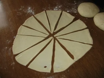 Rezept: Gefüllte Hörnchen Bild Nr. 5 Gefüllte Hörnchen - Rezept - Bild Nr. 5