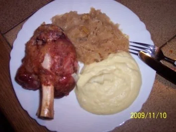 Rezept: Schweinshaxen Bild Nr. 3 Schweinshaxen - Rezept - Bild Nr. 3