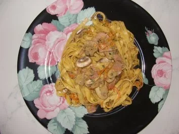 Rezept: Nudeln : -Gemüse Nudeln in Pilzsoße- Nudeln : -Gemüse Nudeln in Pilzsoße- - Rezept