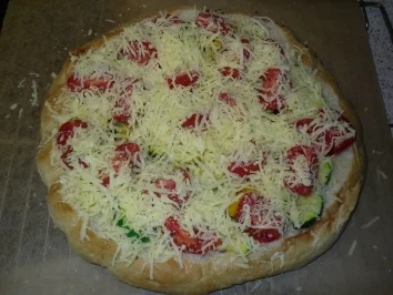 Rezept: Gefülltes Fladenbrot mit Käse überbacken Bild Nr. 4 Gefülltes Fladenbrot mit Käse überbacken - Rezept - Bild Nr. 4