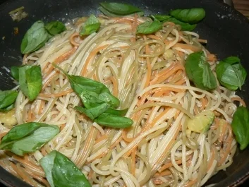 gefüllte Zucchinischiffchen - Rezept - Bild Nr. 8