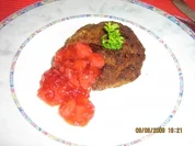 Paprika-Frikadellen mit Ziegenweichkäse - Rezept