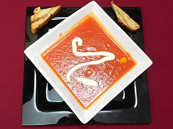 Tomaten-Mangocremesuppe - Rezept