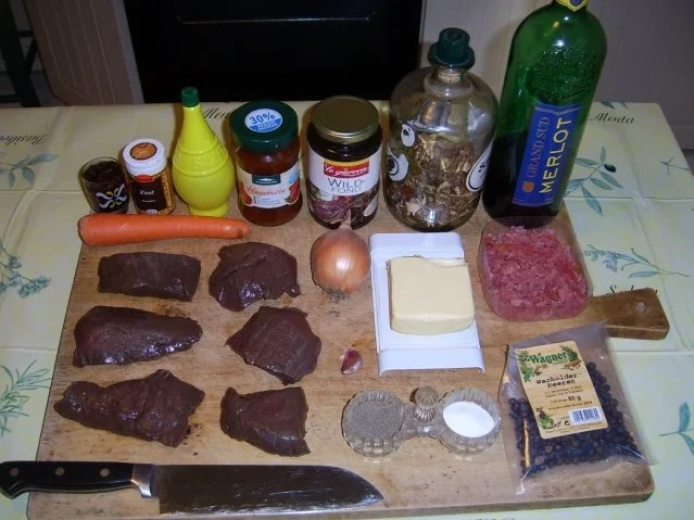 Rezept: Hirsch in Hagebuttensauce Bild Nr. 2 Hirsch in Hagebuttensauce - Rezept - Bild Nr. 2