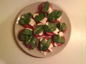 Salat: Mozzarella mit Tomaten - Rezept