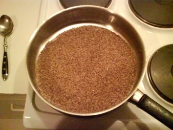 Rezept: Gewürze: Gomasio(makrobiotische, japanische Streuwürze) Bild Nr. 3 Gewürze: Gomasio(makrobiotische, japanische Streuwürze) - Rezept - Bild Nr. 3