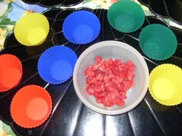 Rezept: Himbeer-Muffins Bild Nr. 4 Himbeer-Muffins - Rezept - Bild Nr. 4