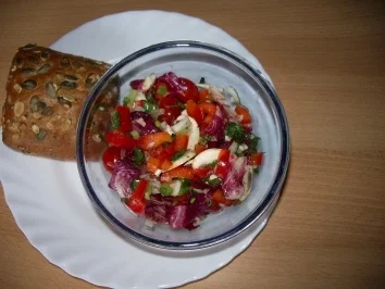 Rezept: Salate: Radicchio-Salat Salate: Radicchio-Salat - Rezept