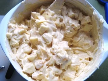 Rezept: Apfelkuchen vom Blech Bild Nr. 3 Apfelkuchen vom Blech - Rezept - Bild Nr. 3