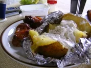 Grillflügelchen mit Grillkartoffel - Rezept