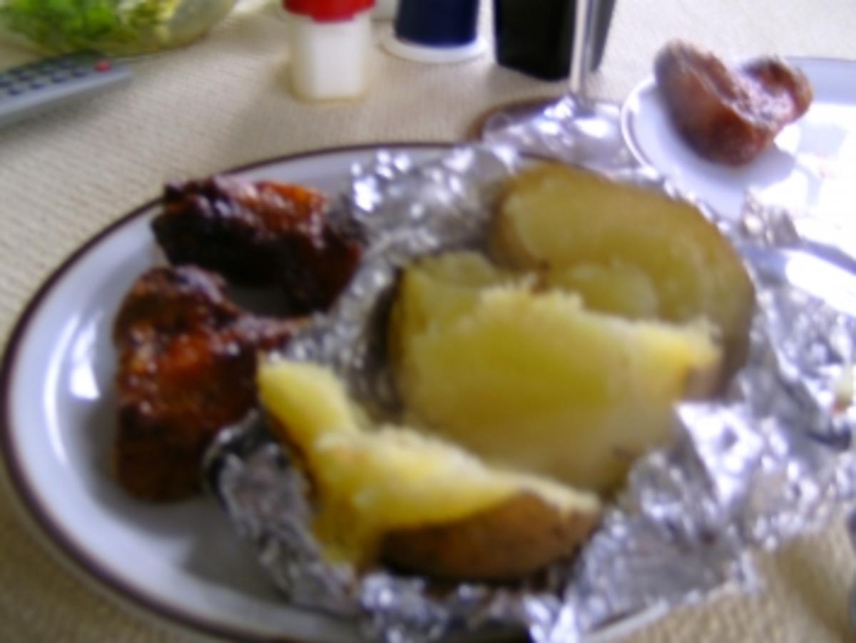 Grillflügelchen mit Grillkartoffel - Rezept - Bild Nr. 4