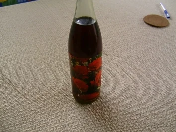 Rosenblütenlikör - Rezept - Bild Nr. 3