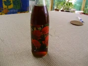 Rezept: Rosenblรผtenlikรถr Rosenblรผtenlikรถr - Rezept