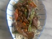 Chinesische Bratnudeln mit Rindfleisch - Rezept