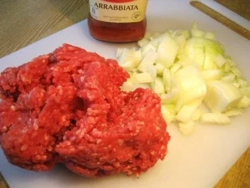 Penne mit sehr scharfem Hackfleisch - Rezept - Bild Nr. 2