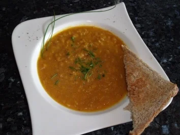 Rezept: Erdnuss-Karotten-Suppe Erdnuss-Karotten-Suppe - Rezept