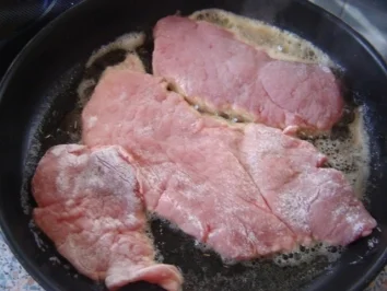 SCHWEINESCHNITZEL UNTER PARMESANCREME - Rezept - Bild Nr. 5