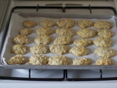Rezept: Kaerahelbeküpsised juustuga Kaerahelbeküpsised juustuga - Rezept