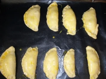 Gebäck süß: Stachelbeerpudding versteckt sich in Hefeteigtaschen - Rezept - Bild Nr. 8