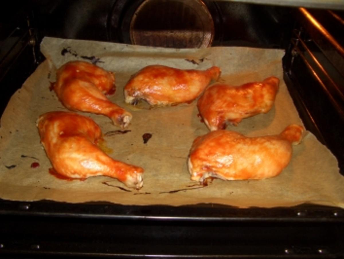 Hähnchenkeulen aus dem Backofen mit Kartoffeln und Paprikagemüse - Rezept - Bild Nr. 3