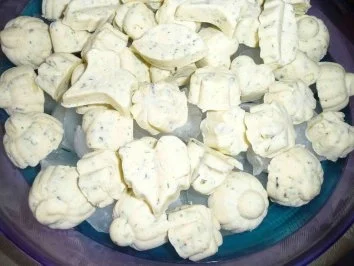 Knofi-Kräuter-Party-Butter - Rezept - Bild Nr. 10