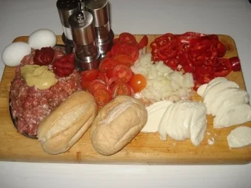 Hackfleisch – Tomaten – Paprika – Mozzarella - Torte - Rezept - Bild Nr. 2