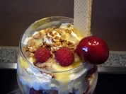 Rezept: Kikis Eisbecher Kikis Eisbecher - Rezept