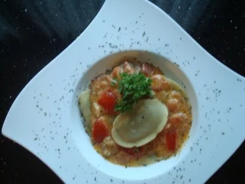 STEINPILZ-TORTELLINI  in Mozzarella-Tomaten-Sauce - Rezept - Bild Nr. 2