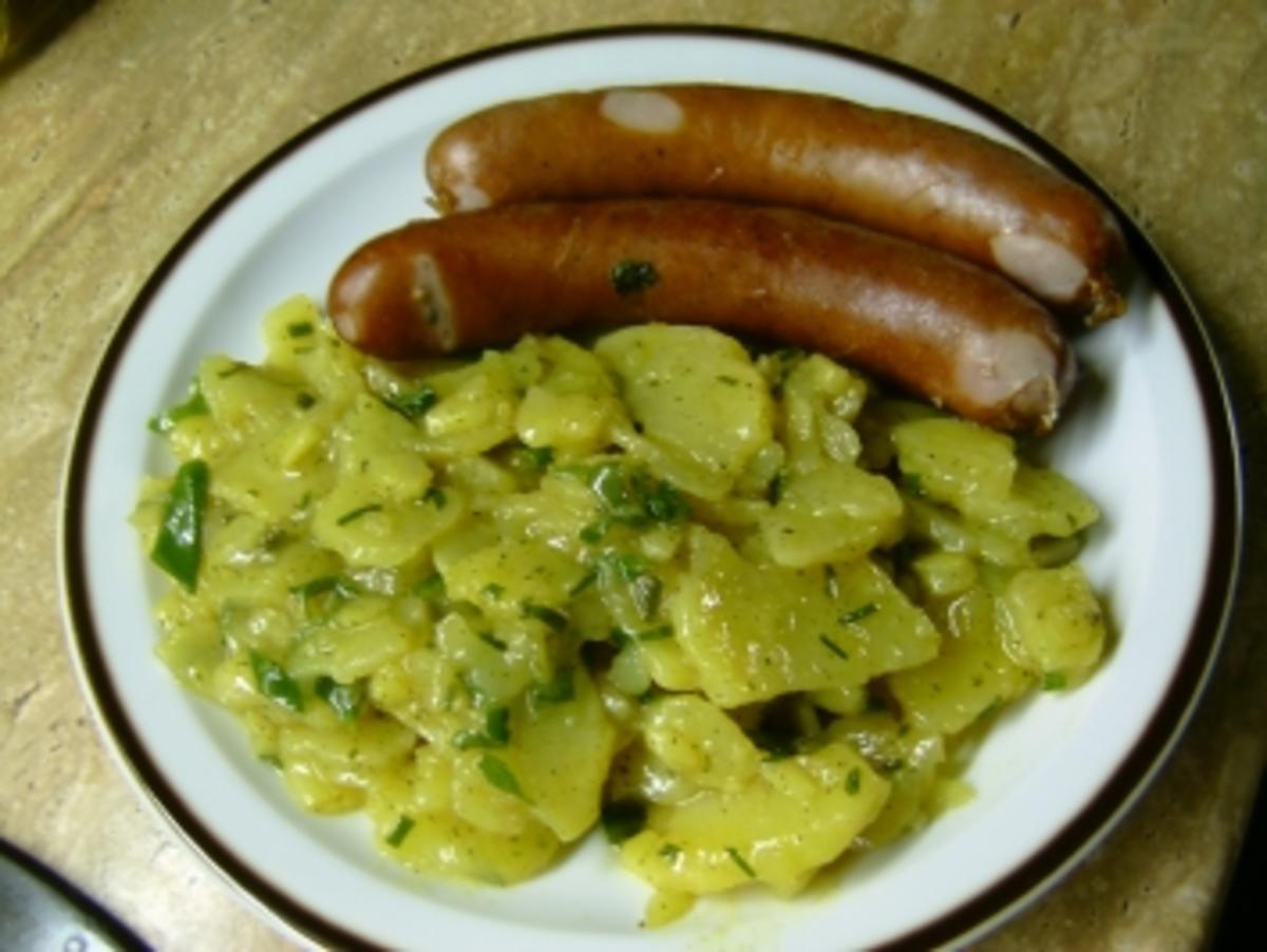 Bauernbratwurst mit Kartoffelsalat - Rezept - Bild Nr. 3