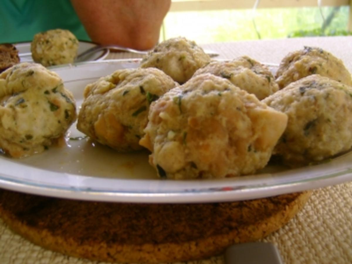 Bilder für Semmelknödel - Rezept